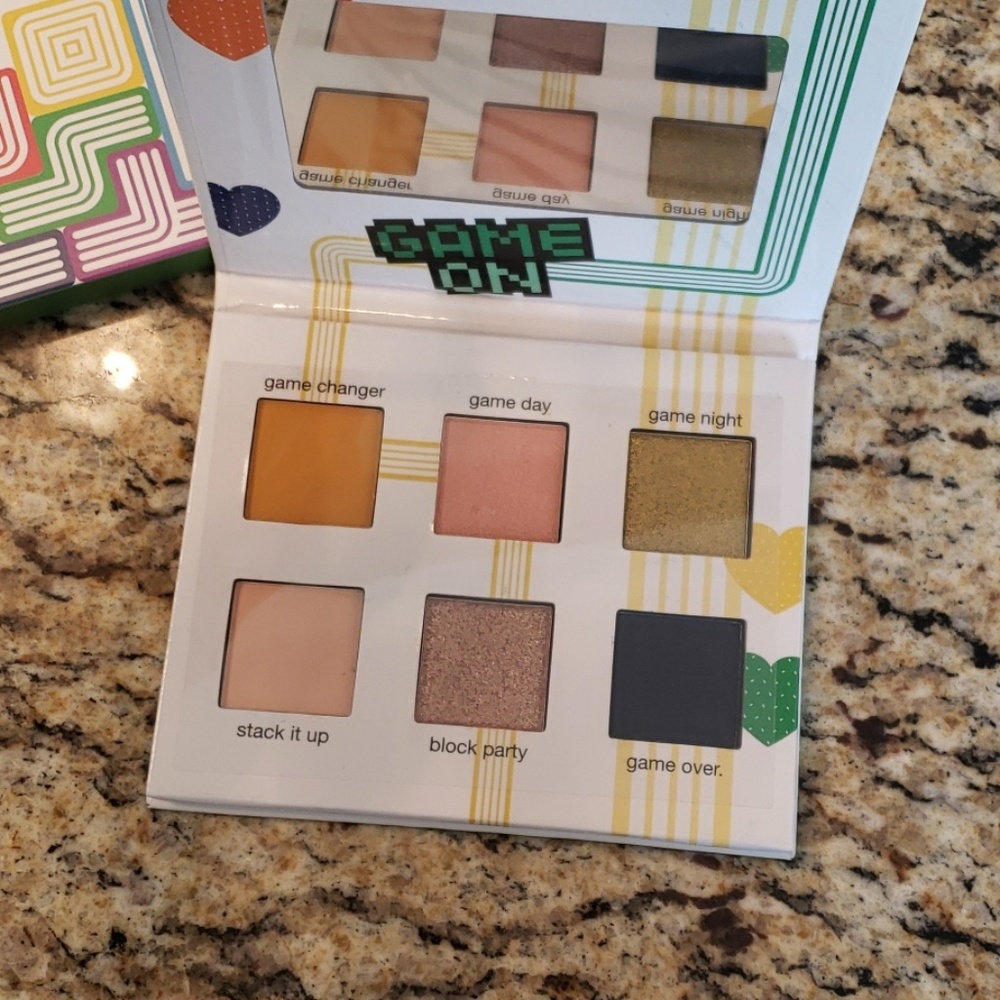 💙5 for $20/ Ipsy Tetris Game on Pallet - Picture 2 of 3